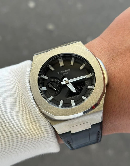 Carbon-SHOCK + strap
